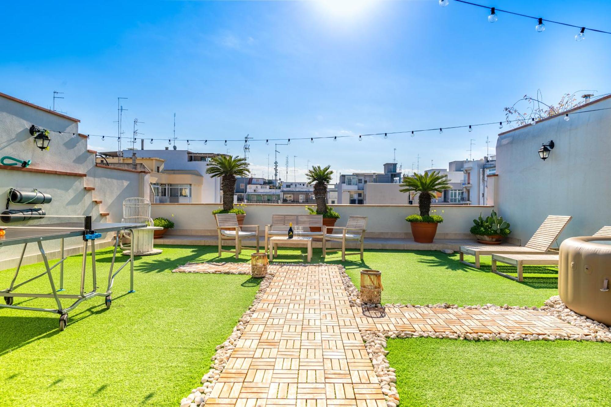 150Mq Rooftop Paradise - Spacious Private Terrace Bari Exterior foto